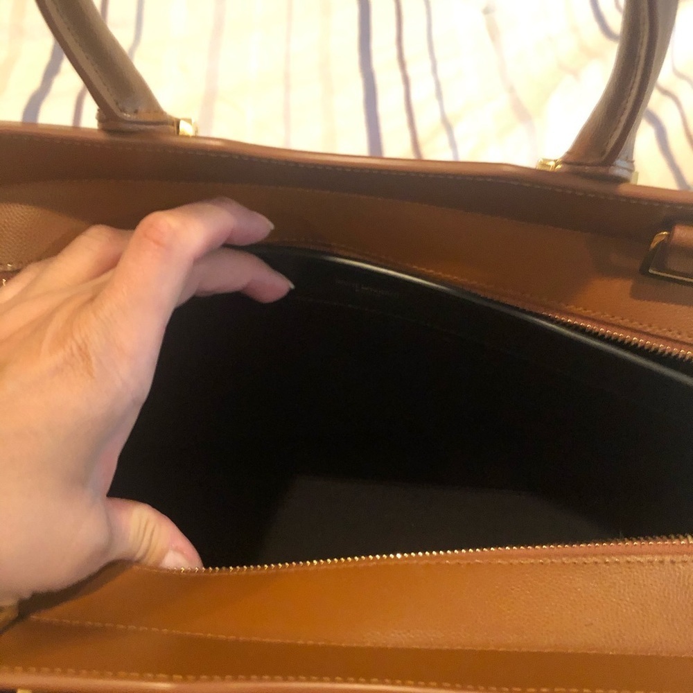 Saint Laurent leather bag - Picture 7 of 10